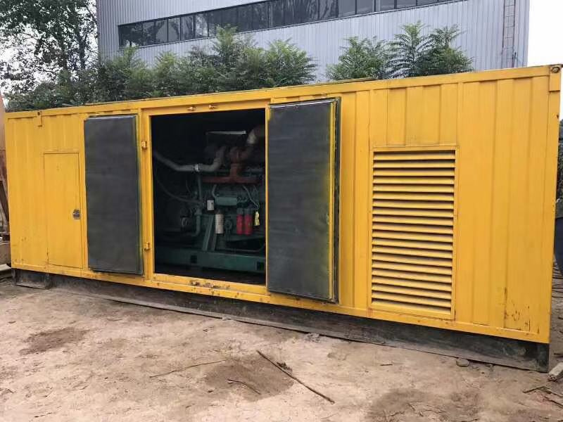 什邡柴油发电机组滤清器内充满机油但压力不足如何进行故障排查？