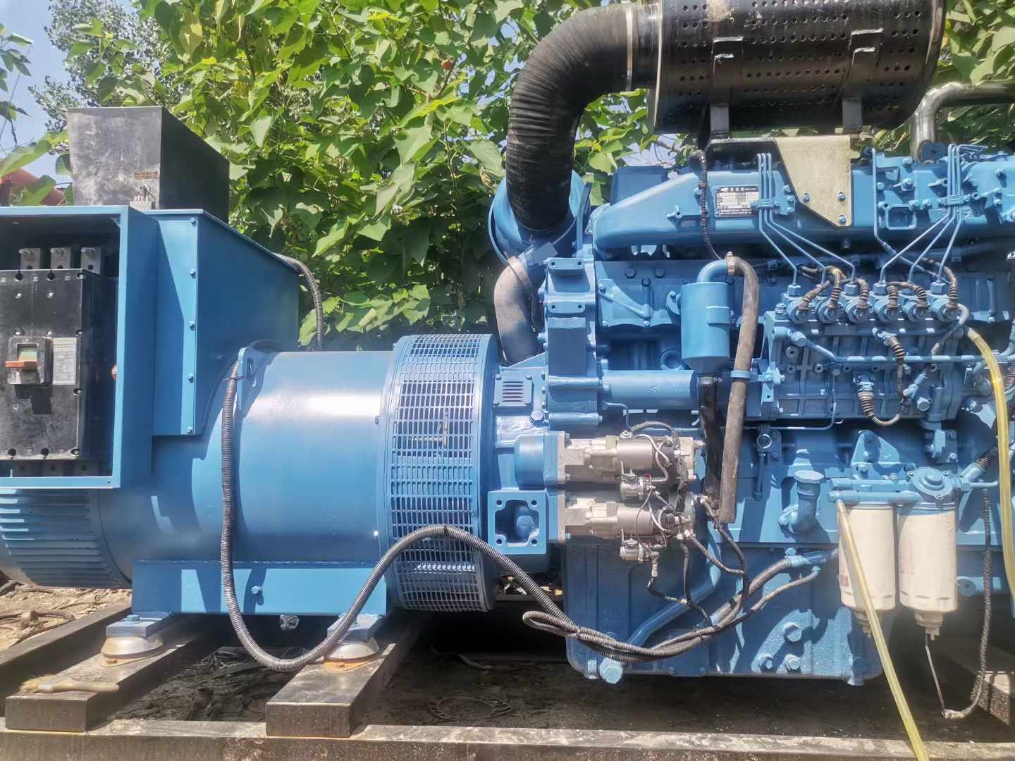 什邡详细说明降低 800kW 柴油发电机输出电流波动的方法